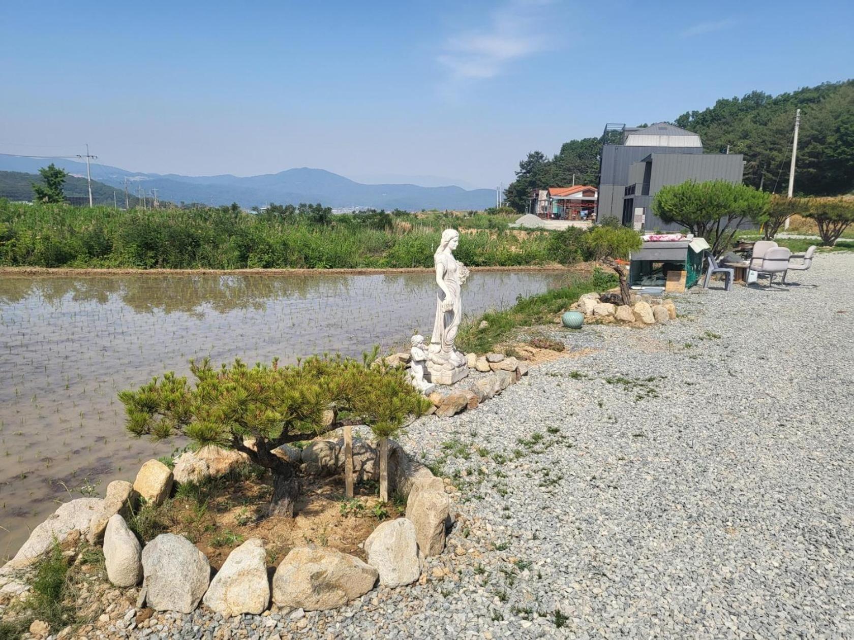 Gyeongju Galgok Songhak Pension Exterior photo